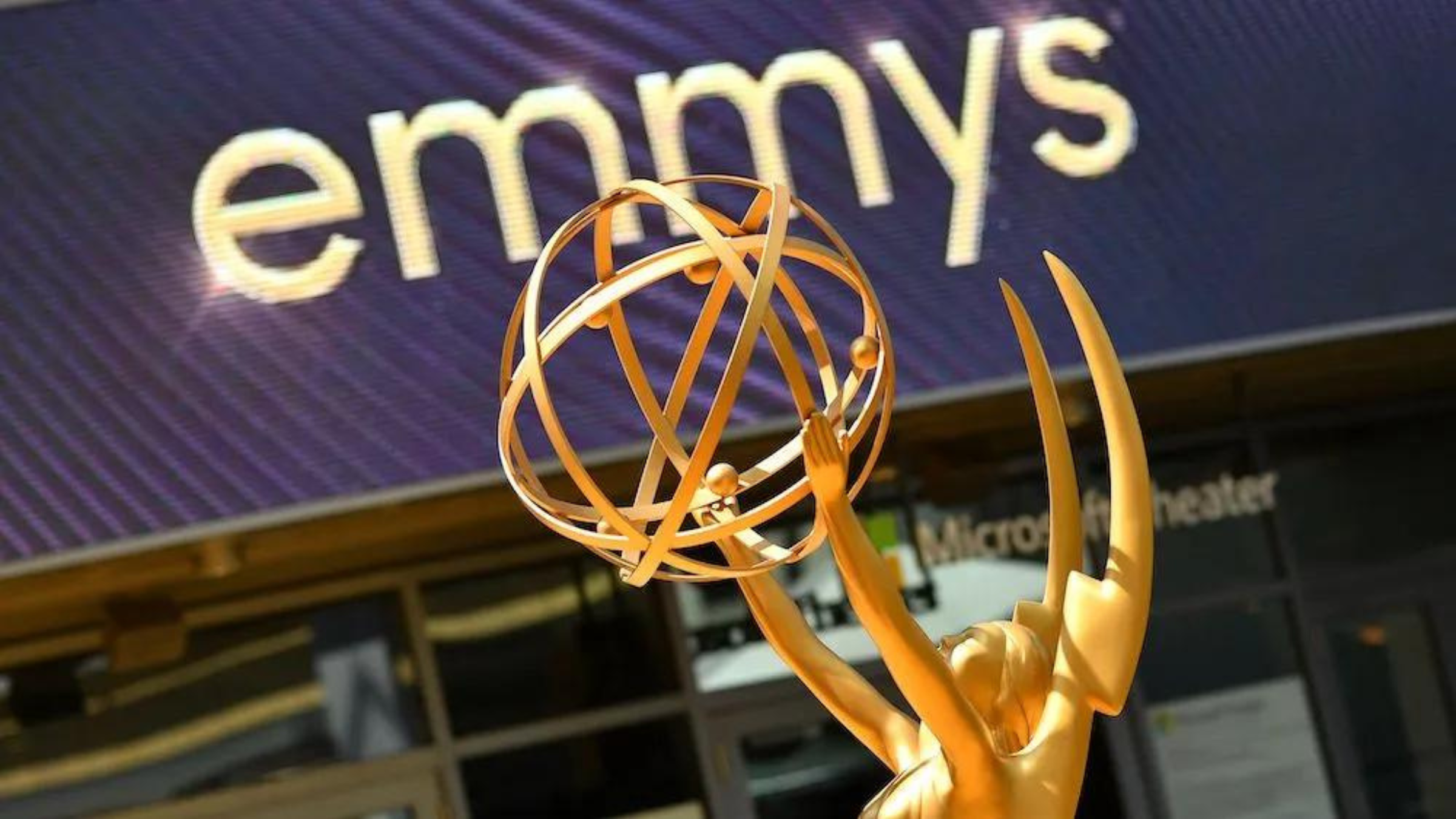 Cérémonie Emmy Awards réportée