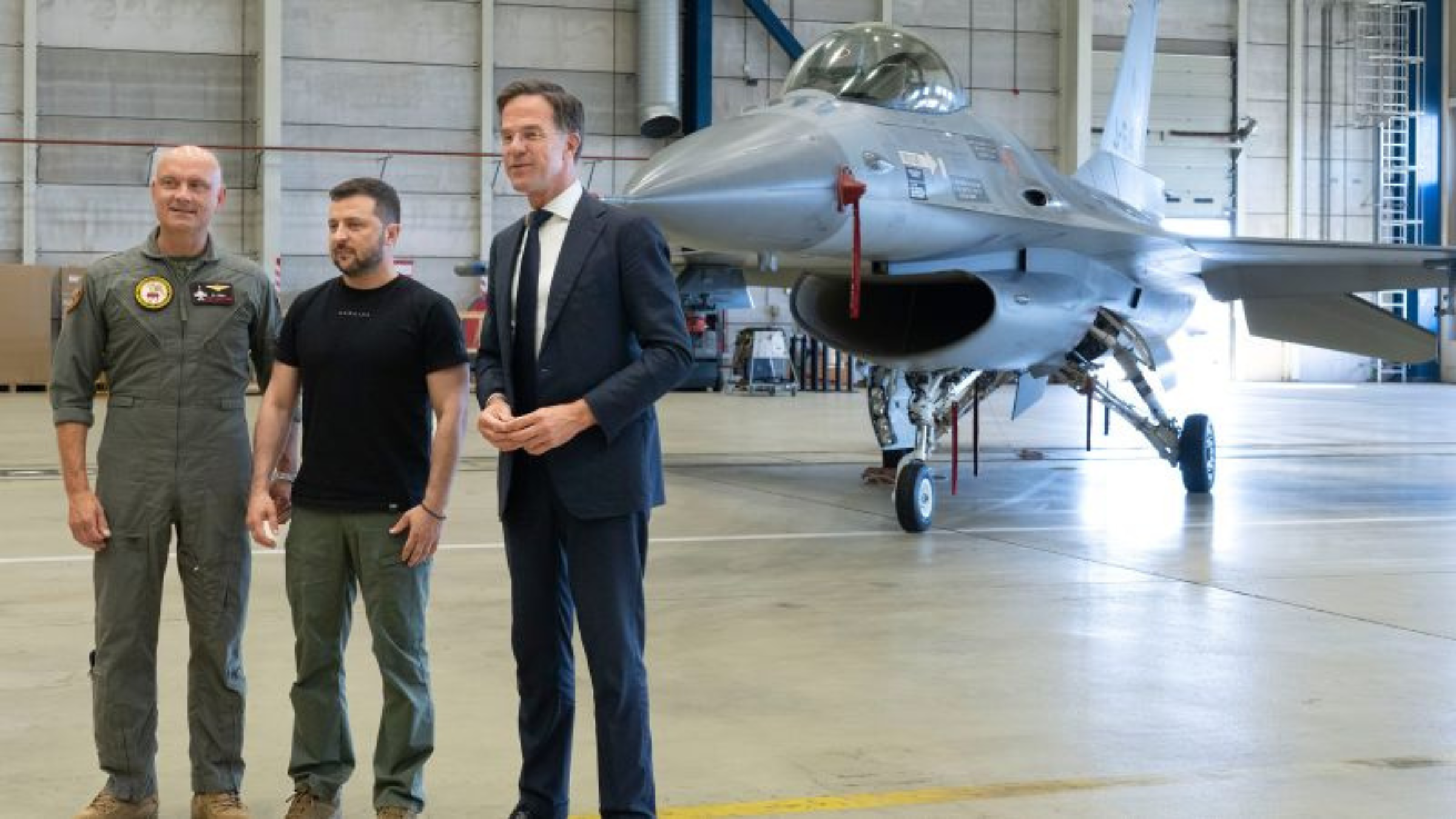 Le Danemark et les Pays-Bas vont bien fournir des avions de combat F-16 à Kiev