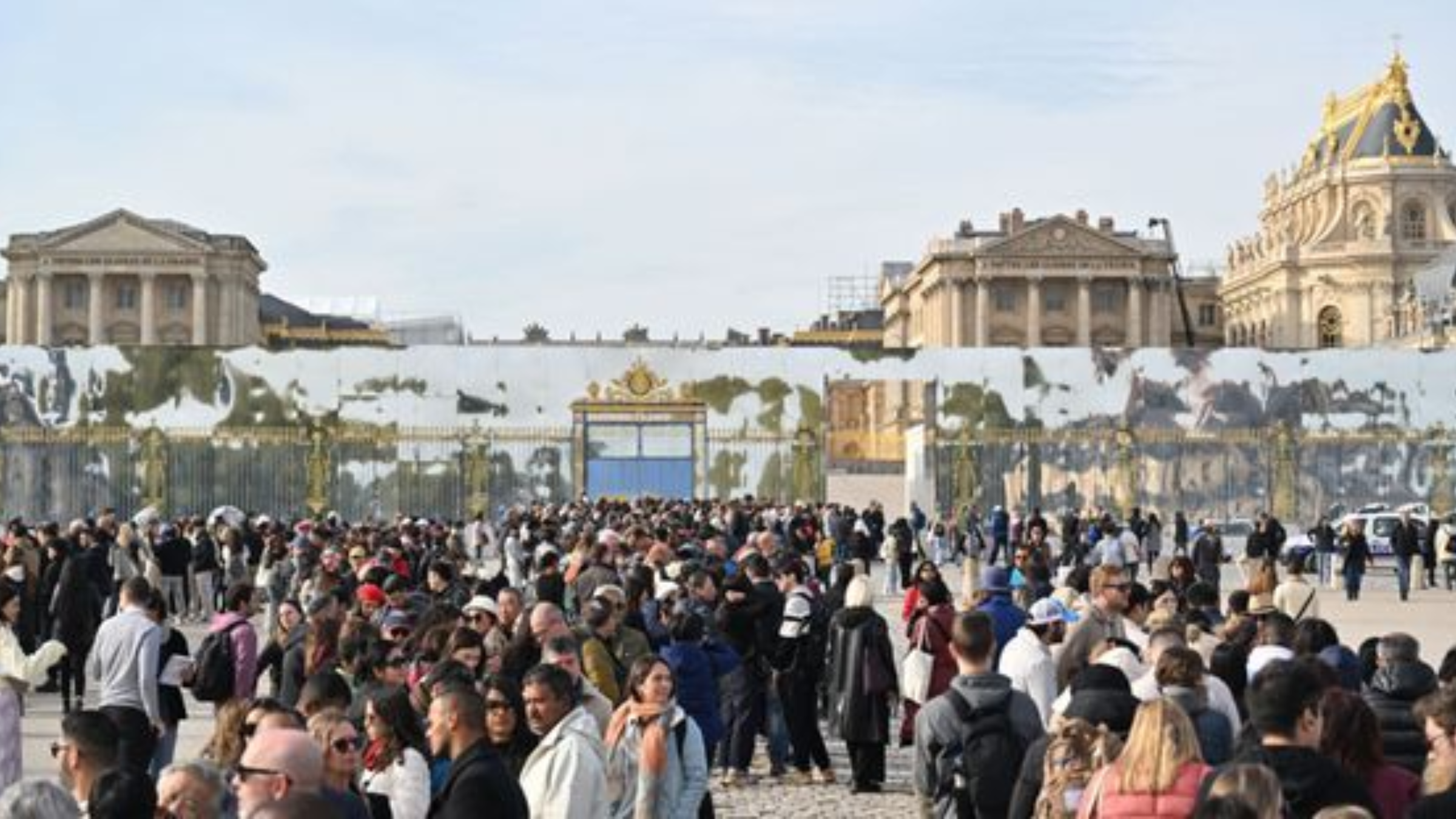 Urgent : le Château de Versailles évacué après une alerte à la bombe