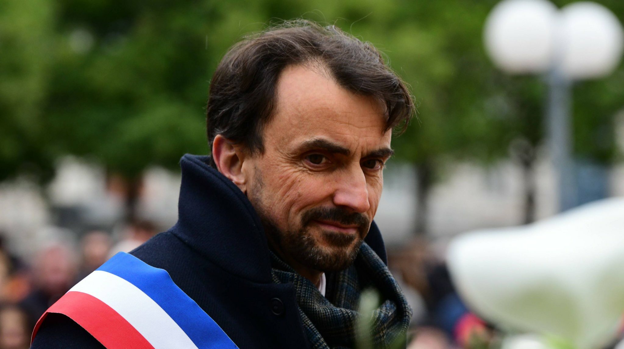 Le maire de Lyon Grégory Doucet est en GAV pour DÉTOURNEMENT DE FONDS PUBLICS